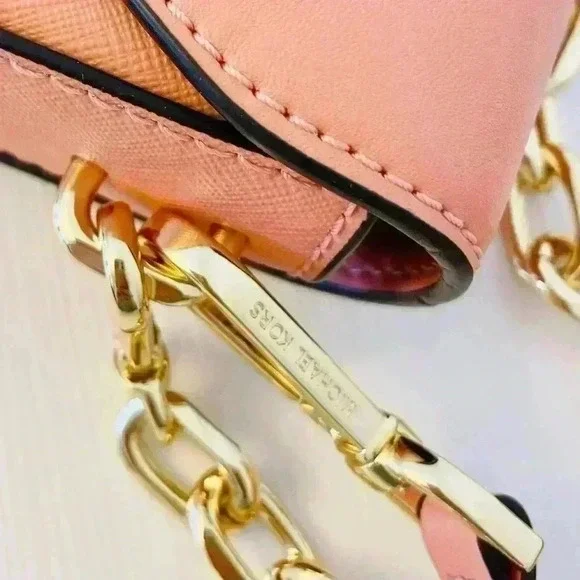 Michael Kors Carmen Medium Monogram Flap Crossbody leather sherbert - Picture 5 of 11